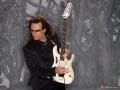 素食者STEVE VAI