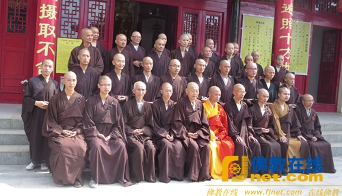 剃度—湖南沉香寺举行首次剃度法会