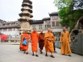 泰国帕.菩拉寒攀迪长老一行参访栖霞古寺