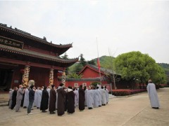 黄冈佛教界举行哀悼活动