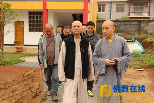 湖北目莲寺水陆法会期间台湾慧门禅师赴寺院参访